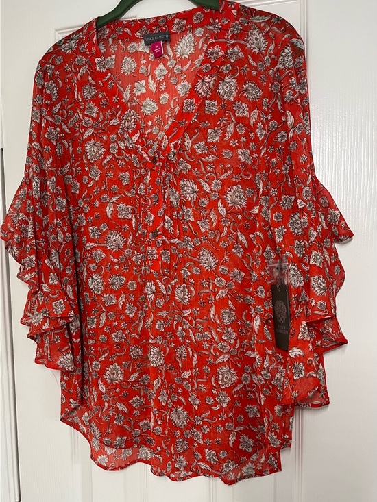 Vince Camuto Tops - Vince Camuto Red Floral Ruffle Sleeve Blouse